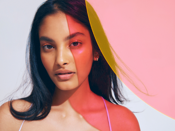 This Is Why Gorgeous, Gorgeous Girls Wear SPF Indoors